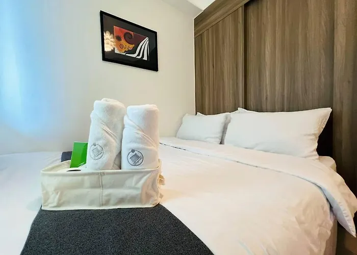 Citispace 1br Condotel At Fame Residences #fm12a Manila